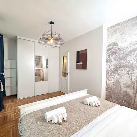 Modern & Spacious Near Le Marais Lägenhet *
