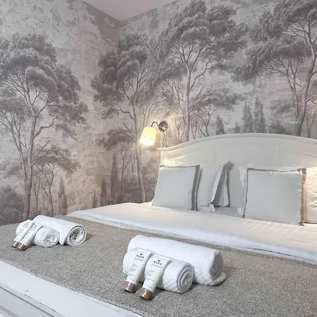Modern & Spacious Near Le Marais Paris