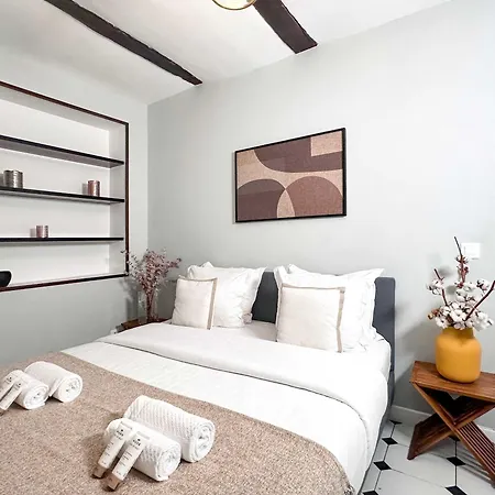 Modern & Spacious Near Le Marais Paris