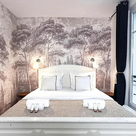 Modern & Spacious Near Le Marais Apartman *