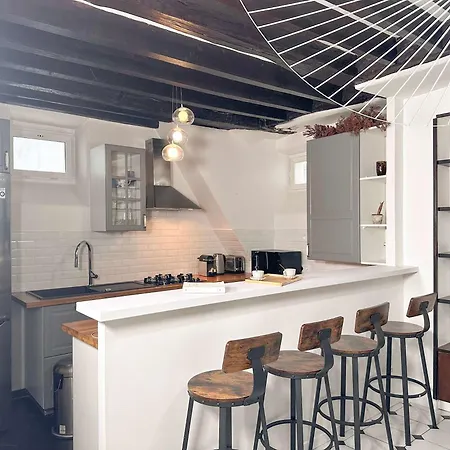Apartman Modern & Spacious Near Le Marais Párizs